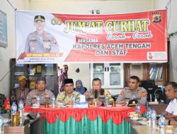 Jumat Curhat di Kute Panang, Polres Aceh Tengah Hadirkan Solusi dan Salurkan Bantuan Sembako