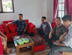 Lumpuh Selama 2 Tahun, Camat Kalianda Ruris Apdani Kunjungi Warga yang Sakit