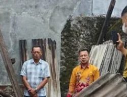 Cepat dan Tanggap Camat Kalianda Ruris Apdani S.Pd, Kunjungi Rumah Roboh Akibat Hujan Disertai Angin Kencang