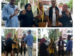 Ketum Bersama Sekjen IWO Pusat Terima Cinderamata dari PD IWO Aceh Selatan