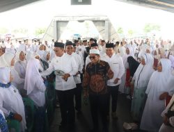 Ribuan Warga Padati Tabligh Akbar HUT Tapsel, Bupati Gus Irawan: Semua Kegiatan Ini untuk Rakyat!